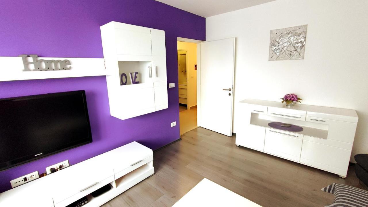 Apartment Jan 2+2 With Balcony Pula Exterior photo